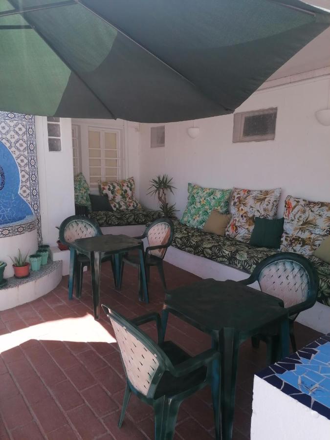 Iguana Guesthouse Lagos Buitenkant foto